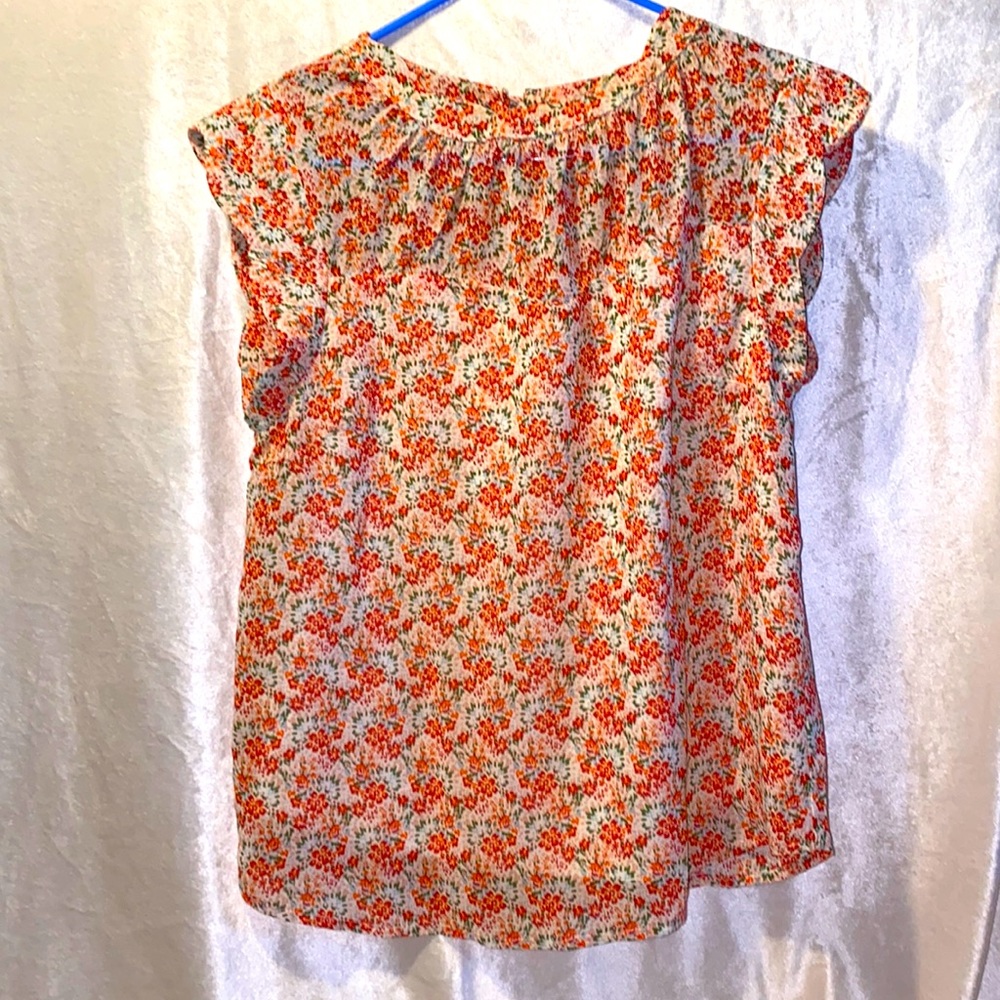 Floral top